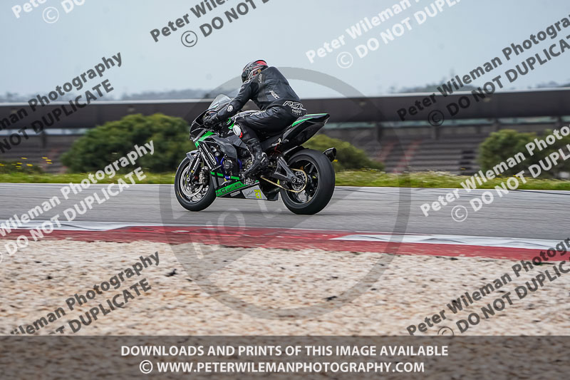 motorbikes;no limits;peter wileman photography;portimao;portugal;trackday digital images
